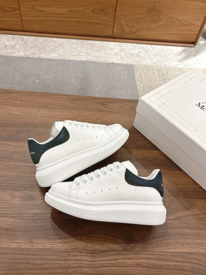 a1exa*der Mcqv*en sneakers